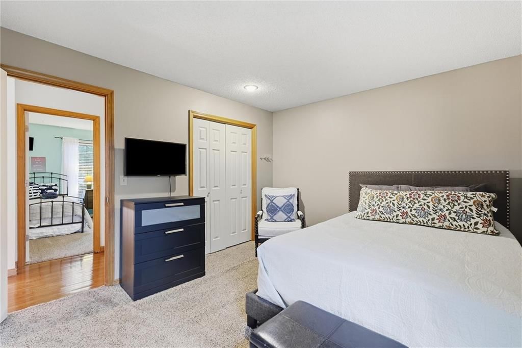 724 N Singletree Street — photo 28