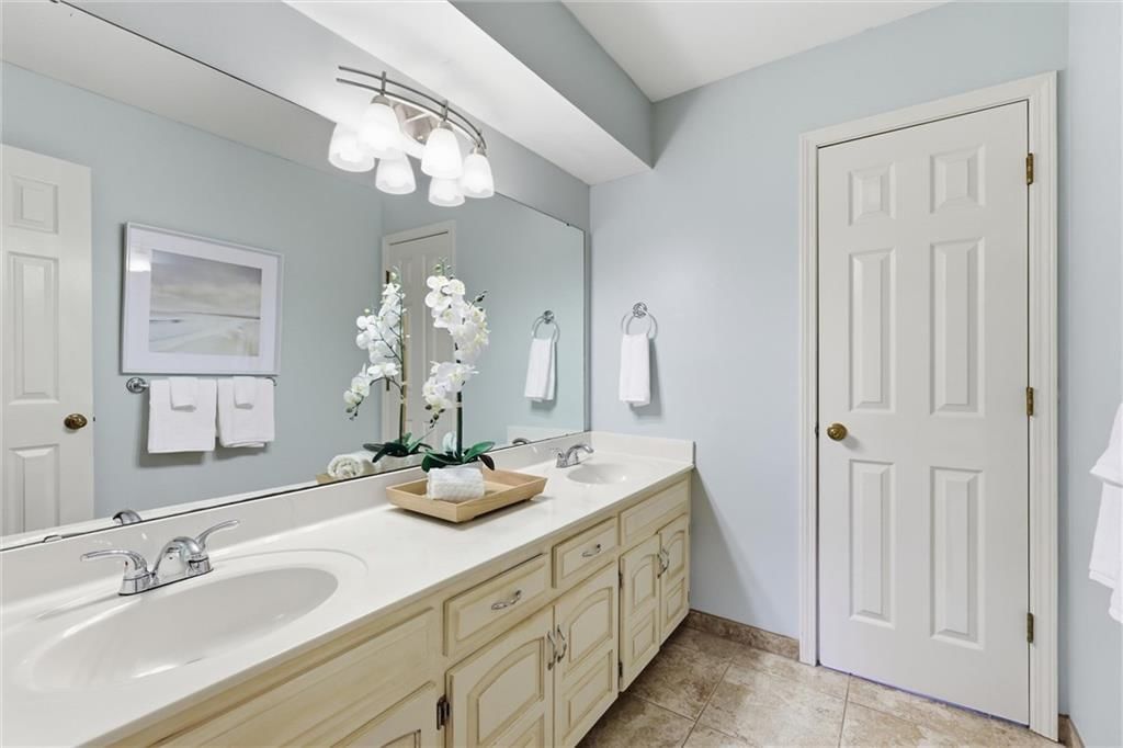 724 N Singletree Street — photo 31