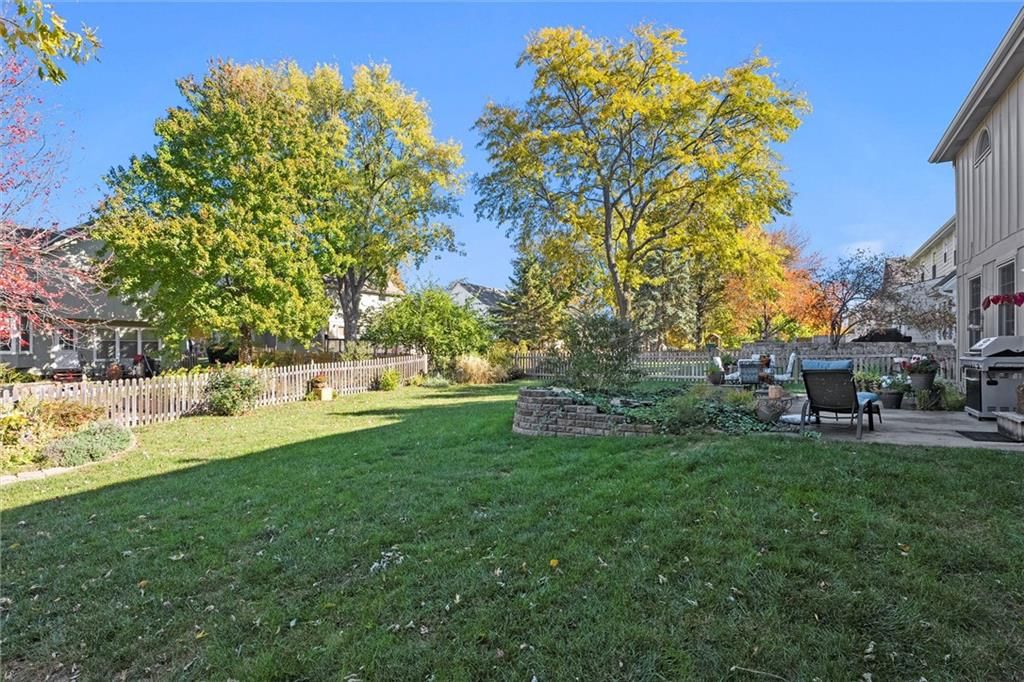 724 N Singletree Street — photo 37
