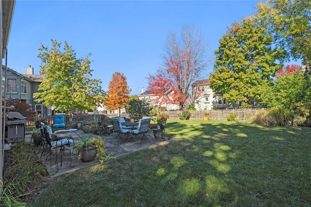 724 N Singletree Street — photo 38