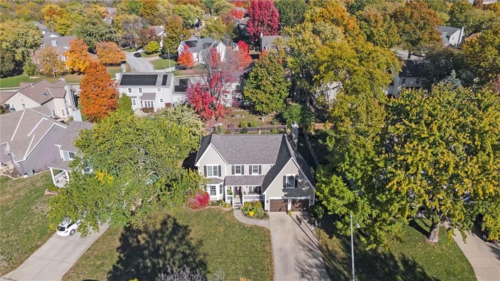 724 N Singletree Street — photo 39