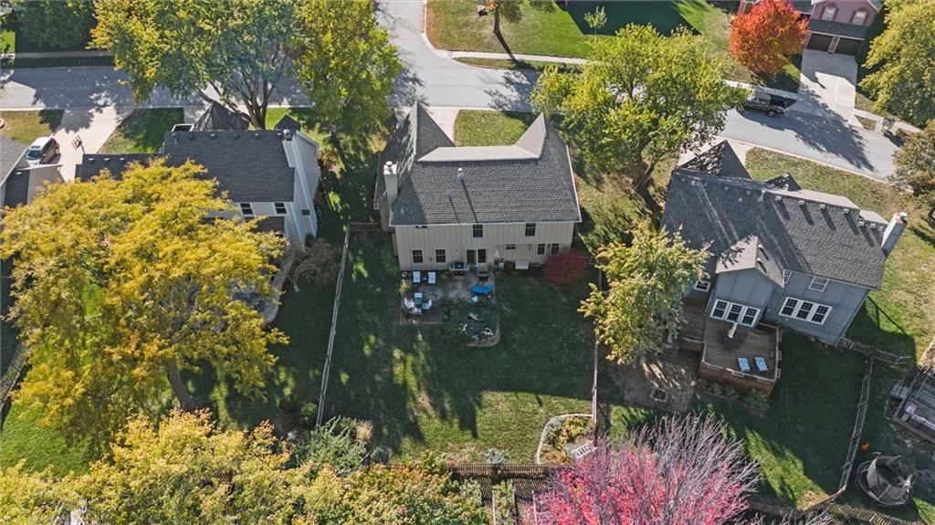 724 N Singletree Street — photo 40
