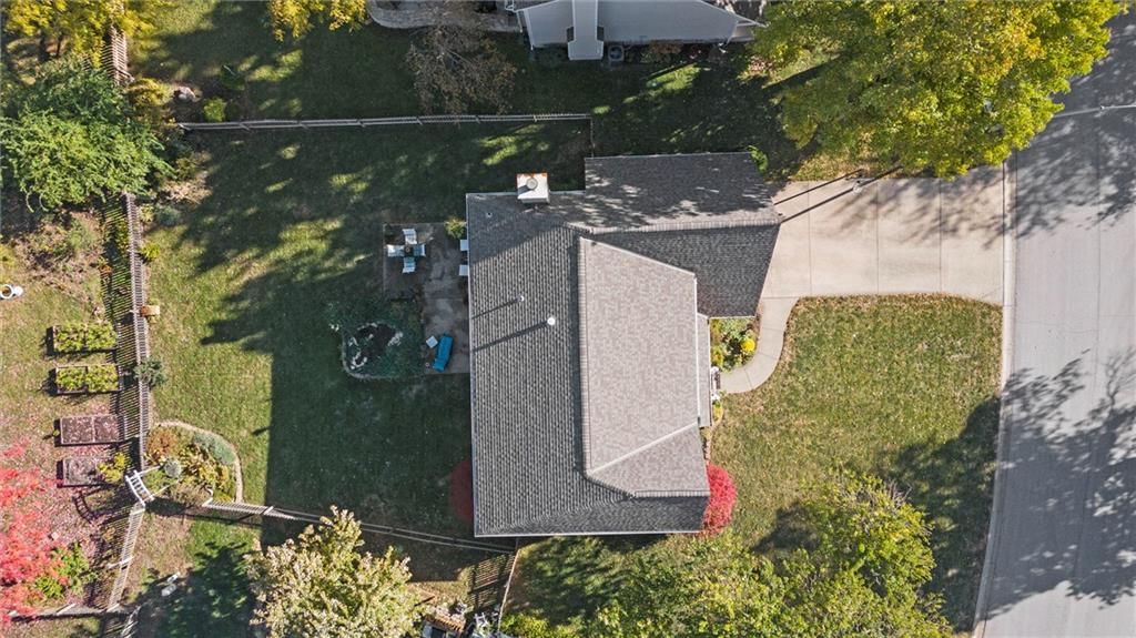 724 N Singletree Street — photo 41