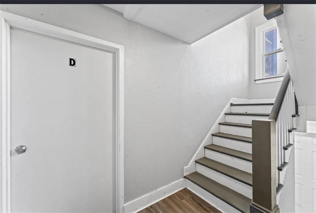 4105 E Linwood Boulevard — photo 2