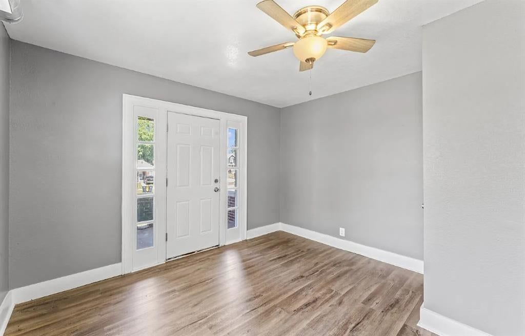 4105 E Linwood Boulevard — photo 16