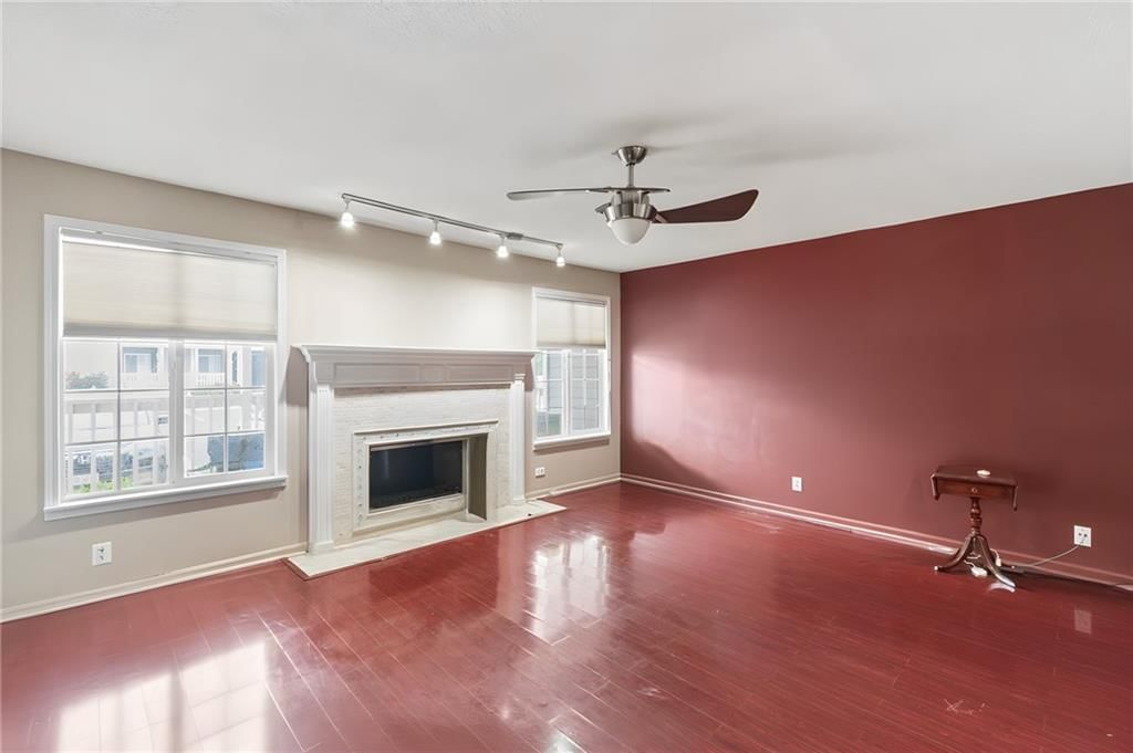 4011 S Crysler Avenue — photo 7