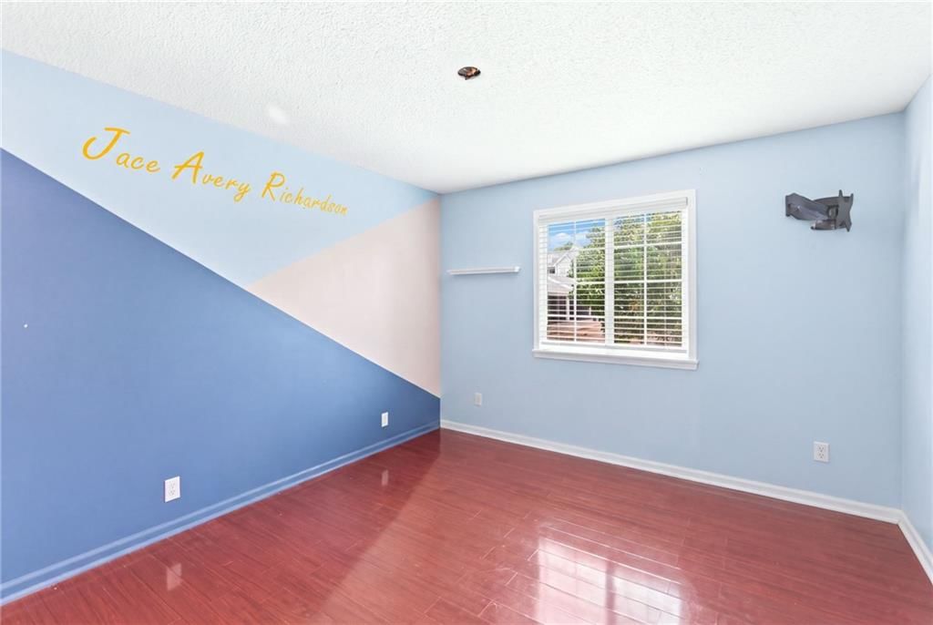 4011 S Crysler Avenue — photo 16