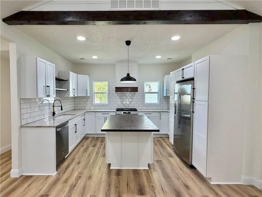 401 Franklin Street — photo 5