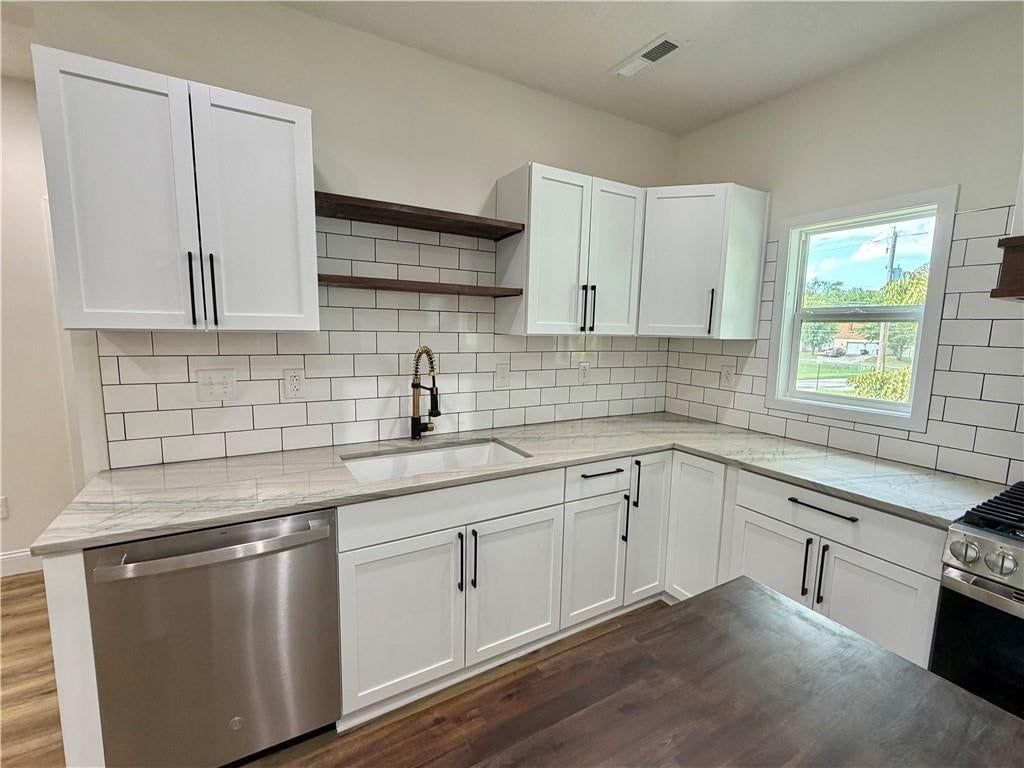 401 Franklin Street — photo 10