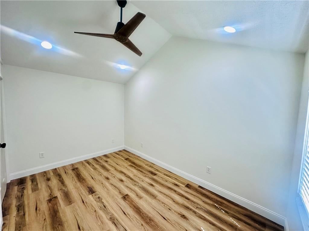 401 Franklin Street — photo 11