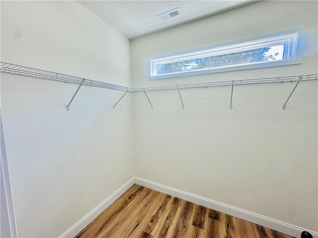 401 Franklin Street — photo 21