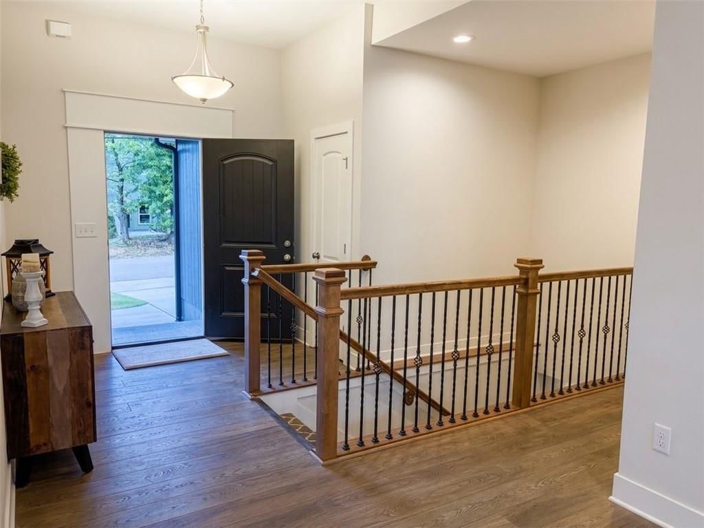 609 Campbell Street — photo 7