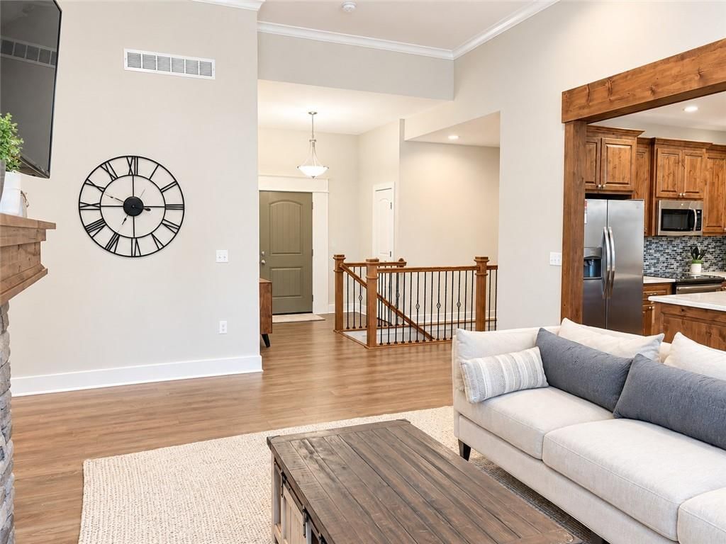 609 Campbell Street — photo 12