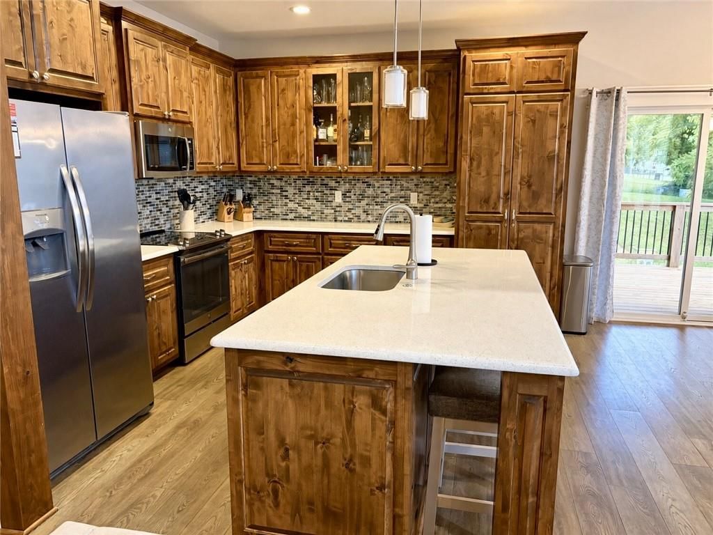 609 Campbell Street — photo 16