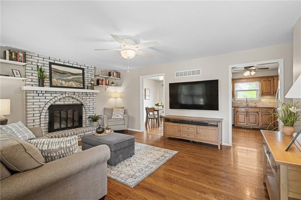 406 NE Crescent Street — photo 5