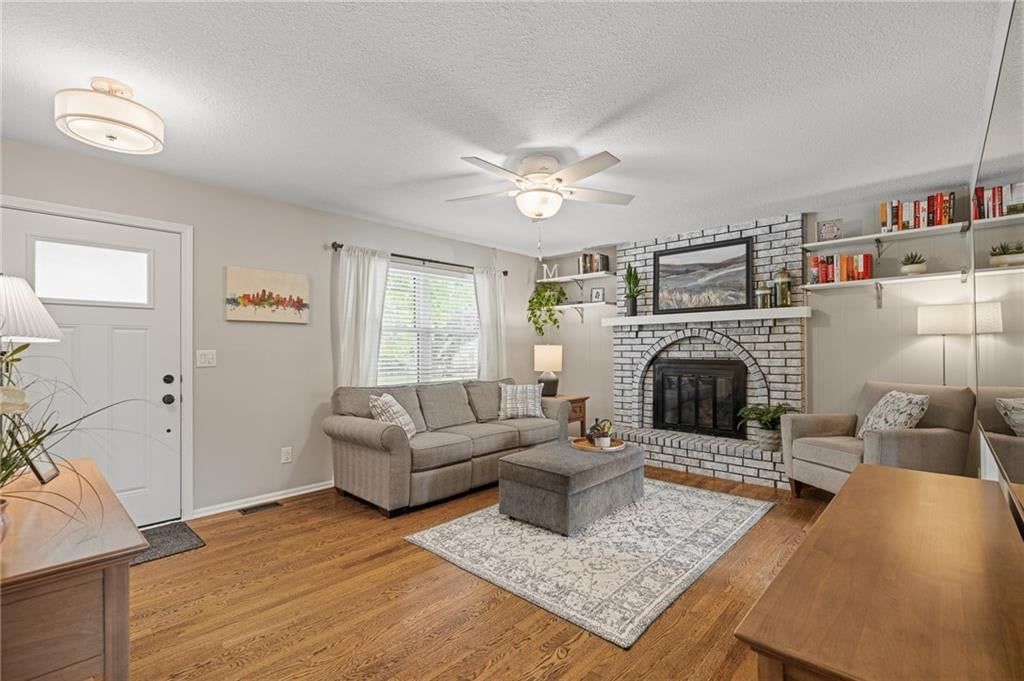 406 NE Crescent Street — photo 6