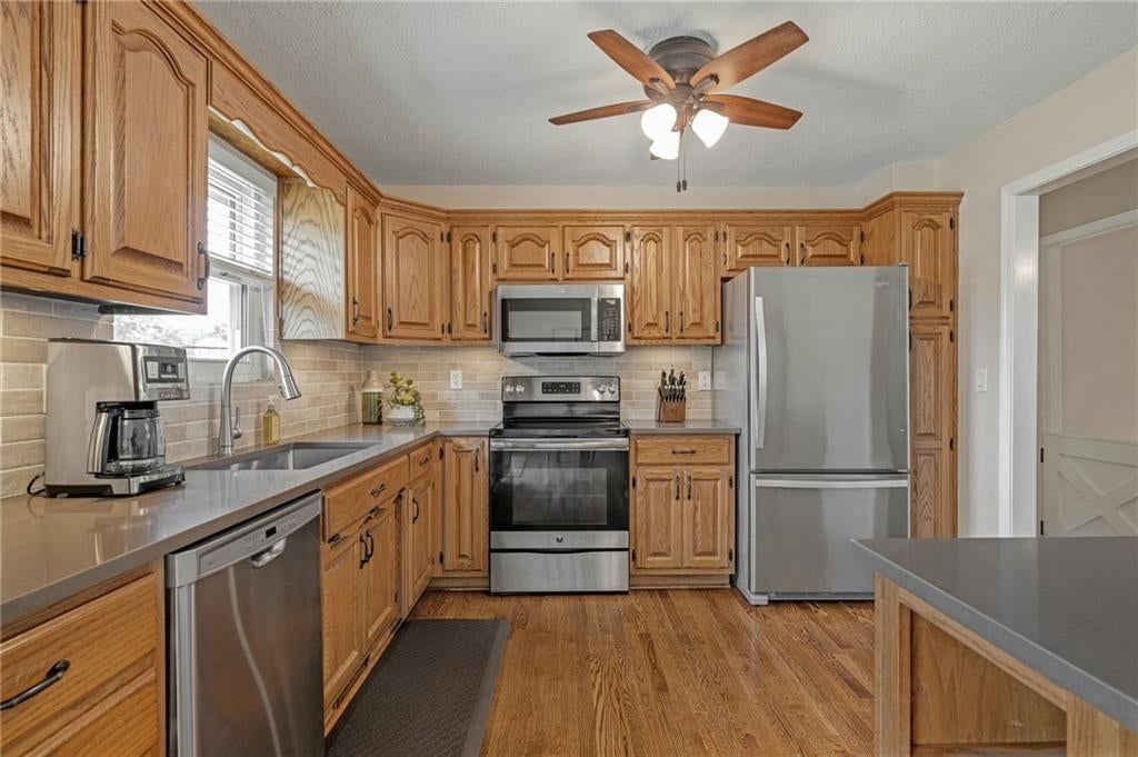 406 NE Crescent Street — photo 11