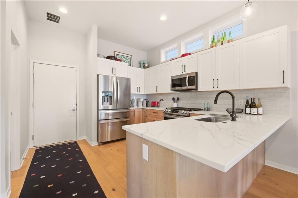 2238 Lydia Avenue — photo 11