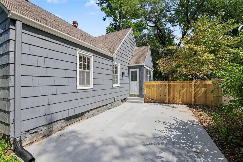 5406 Ash Street — photo 23