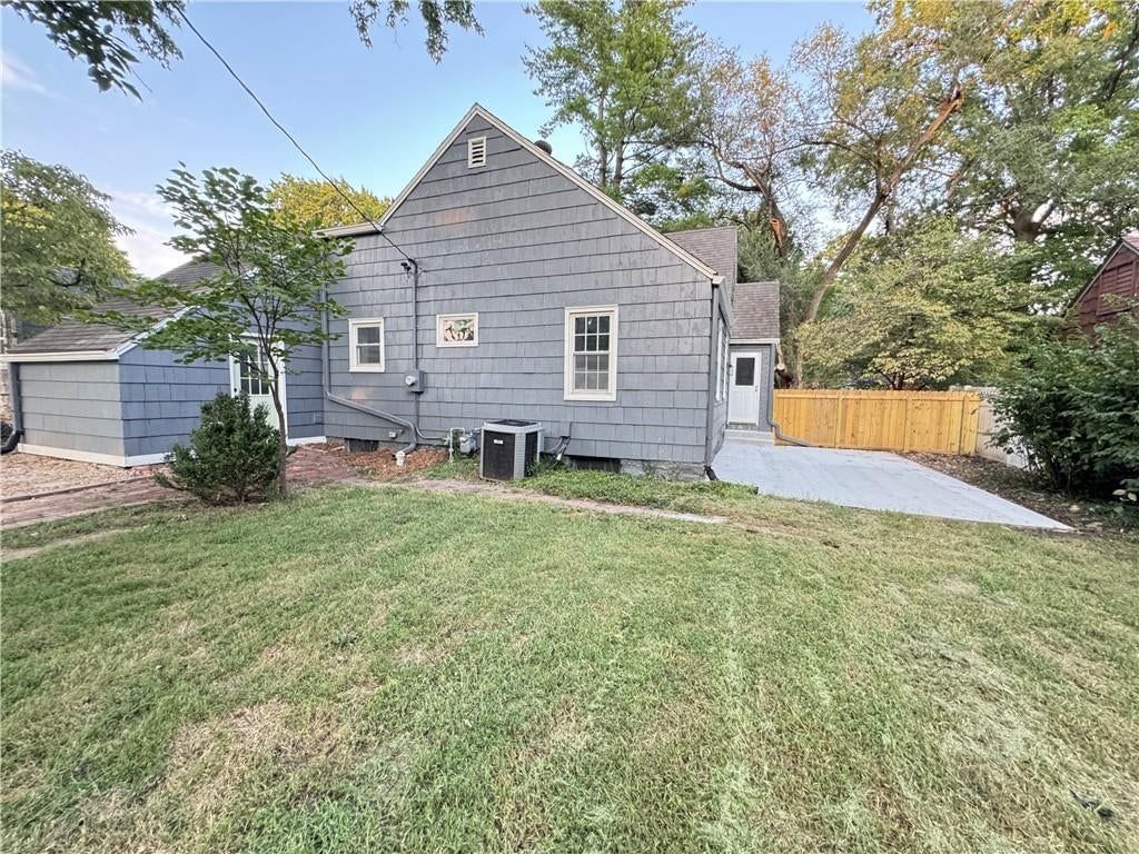 5406 Ash Street — photo 26