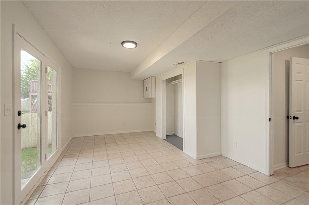14105 LORA Street — photo 45