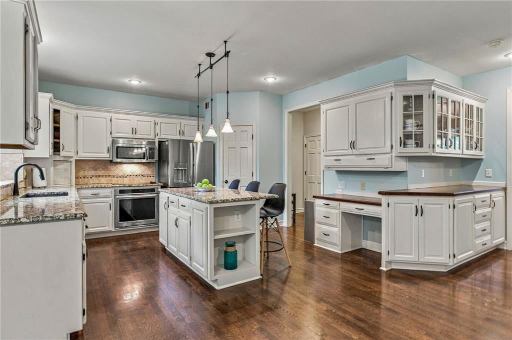5316 W 132 Street — photo 24