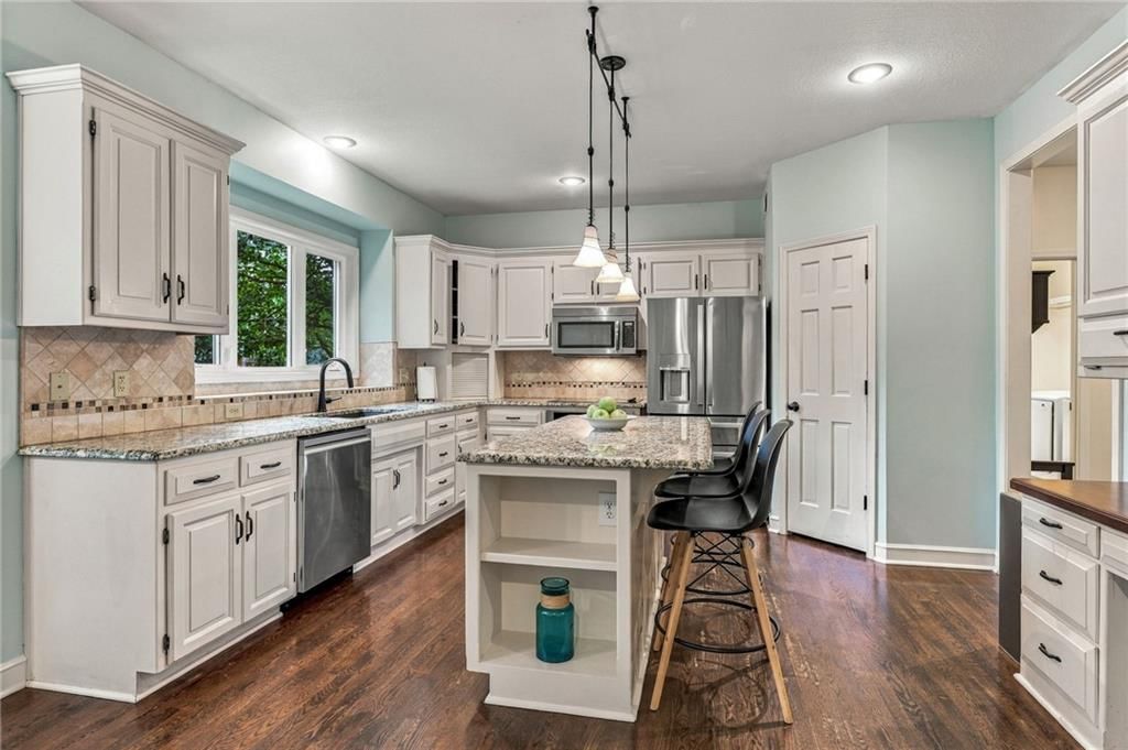 5316 W 132 Street — photo 27