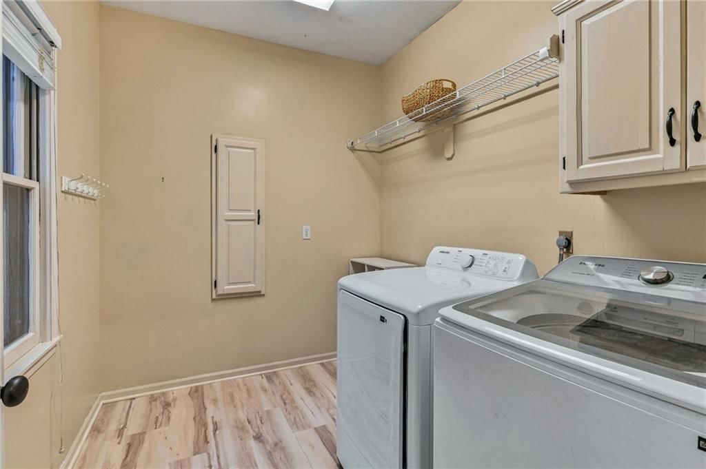 5316 W 132 Street — photo 32