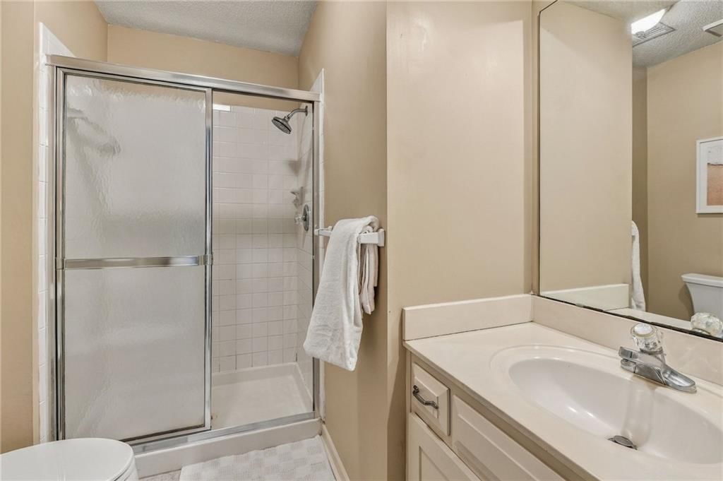 5316 W 132 Street — photo 37
