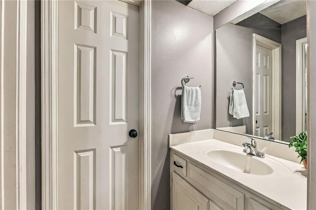 5316 W 132 Street — photo 52