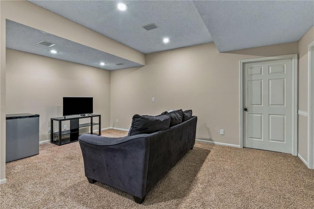 5316 W 132 Street — photo 66