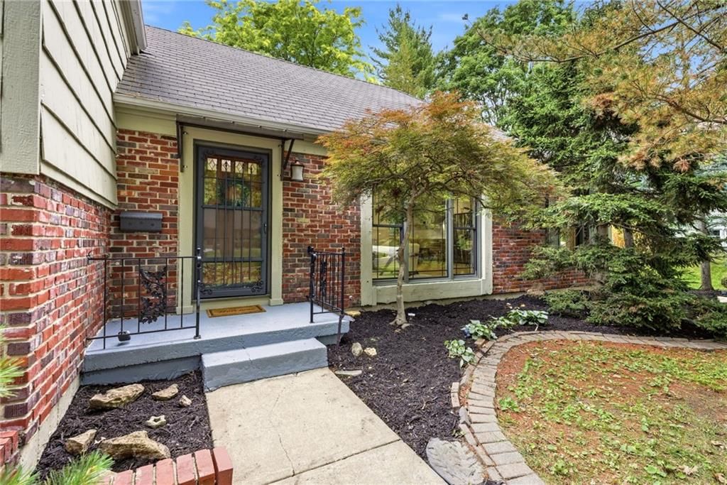 4506 W 93rd Terrace — photo 8