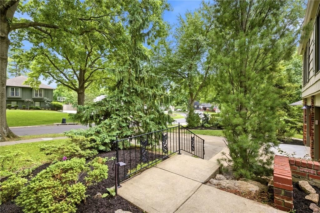 4506 W 93rd Terrace — photo 10