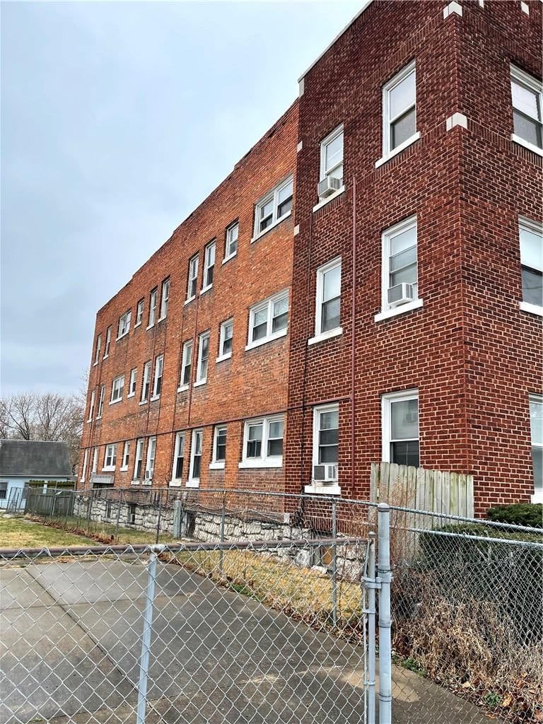 5701 Saint John Avenue — photo 71
