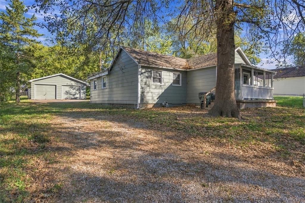 1128 Pottawatomie Street, Leavenworth, KS