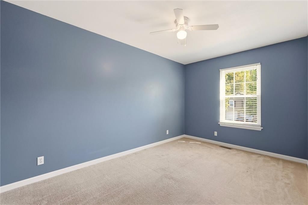 408 Huntington Court — photo 26