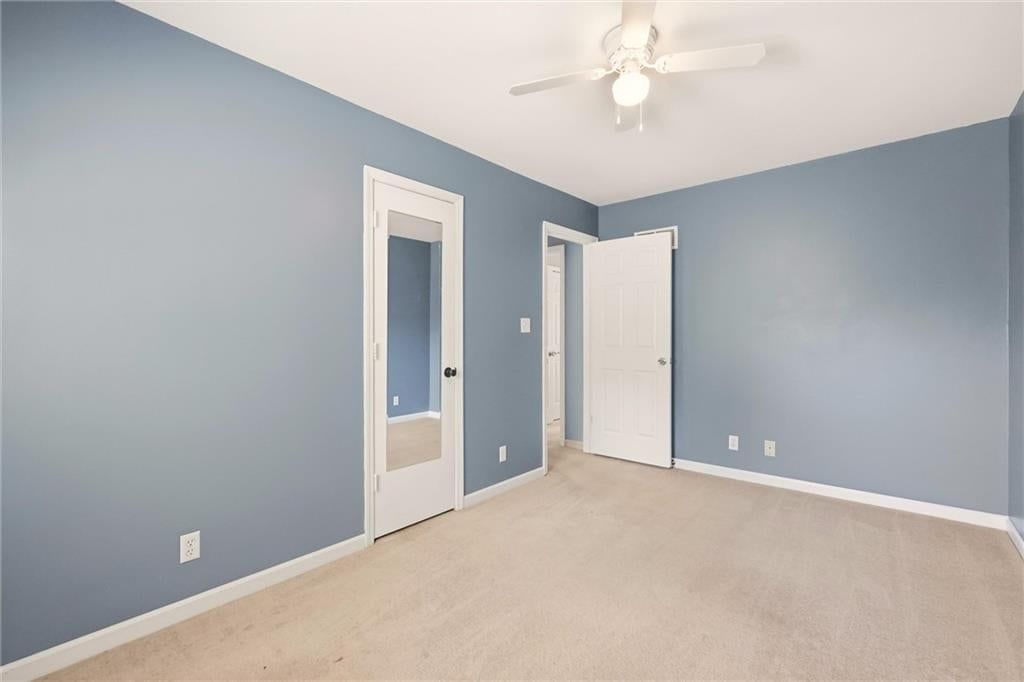 408 Huntington Court — photo 30