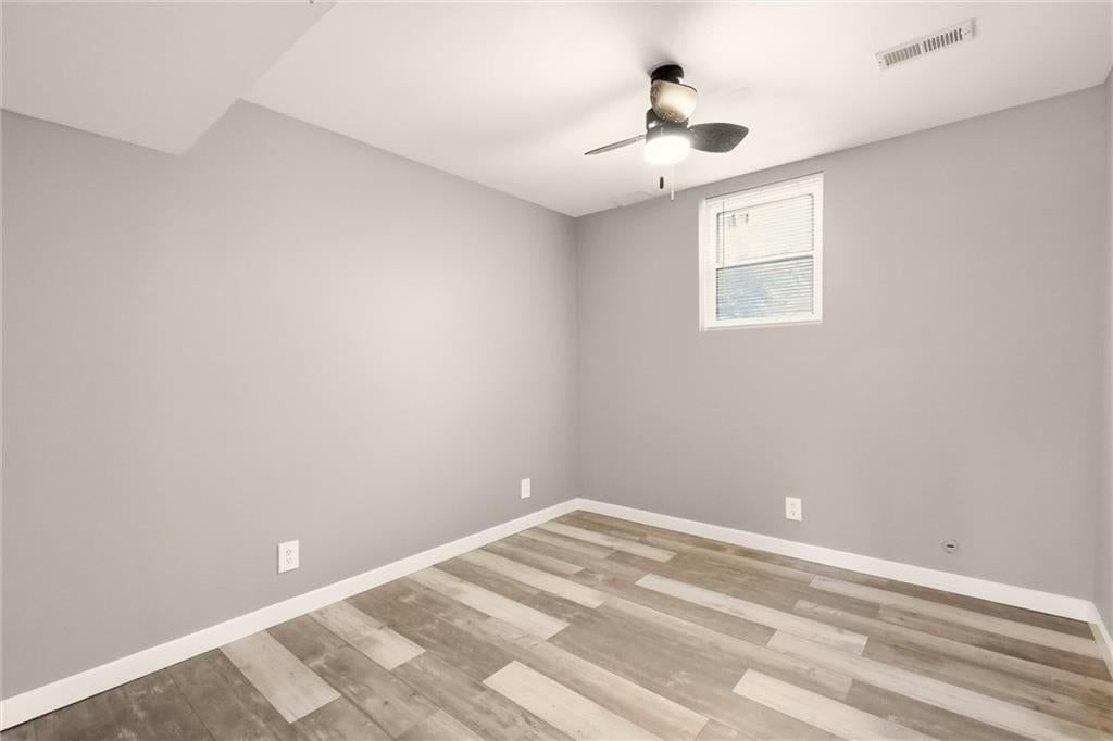 408 Huntington Court — photo 35
