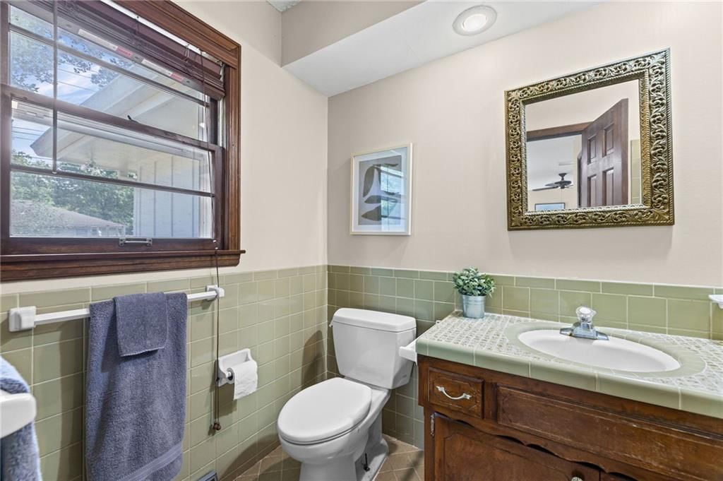 8905 Lamar Avenue — photo 10