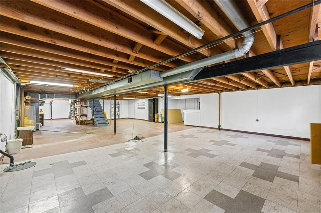 8905 Lamar Avenue — photo 17