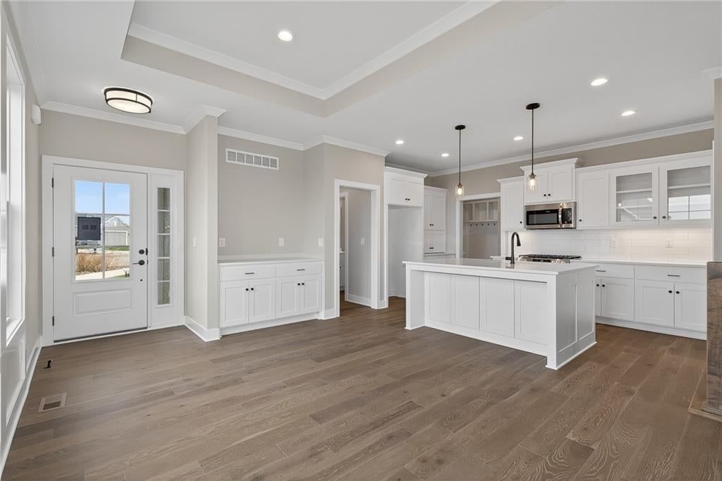 8283 Brockway Street — photo 7