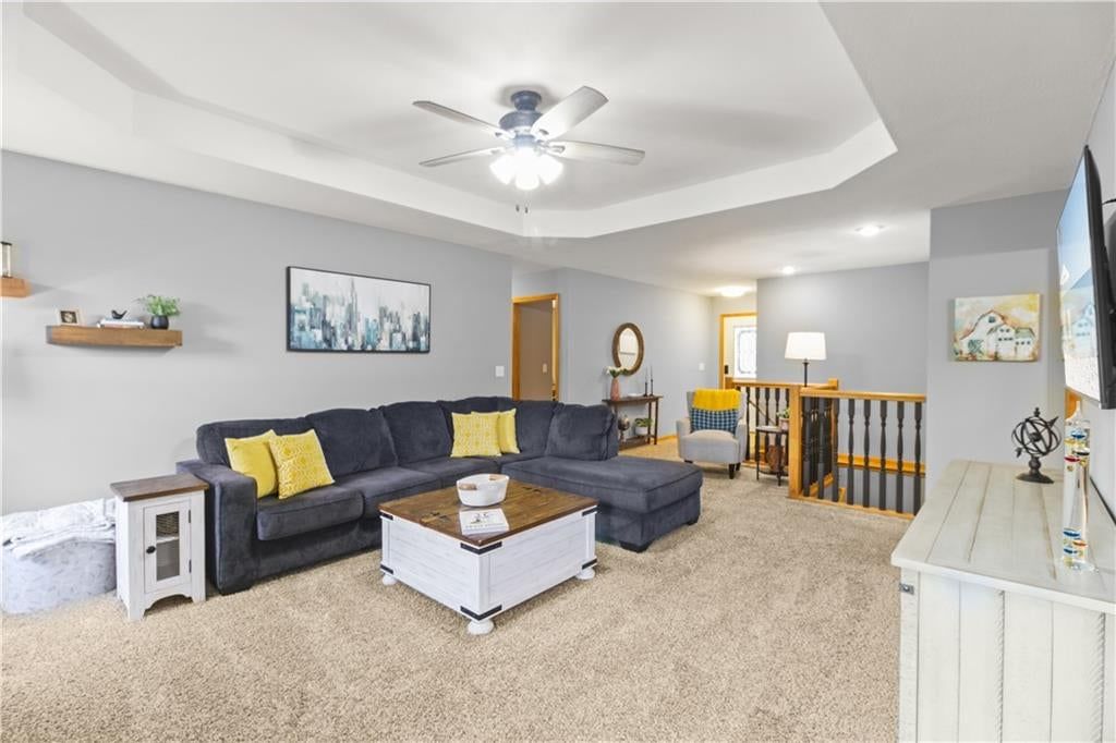 1715 Overbrook Lane, Raymore, MO