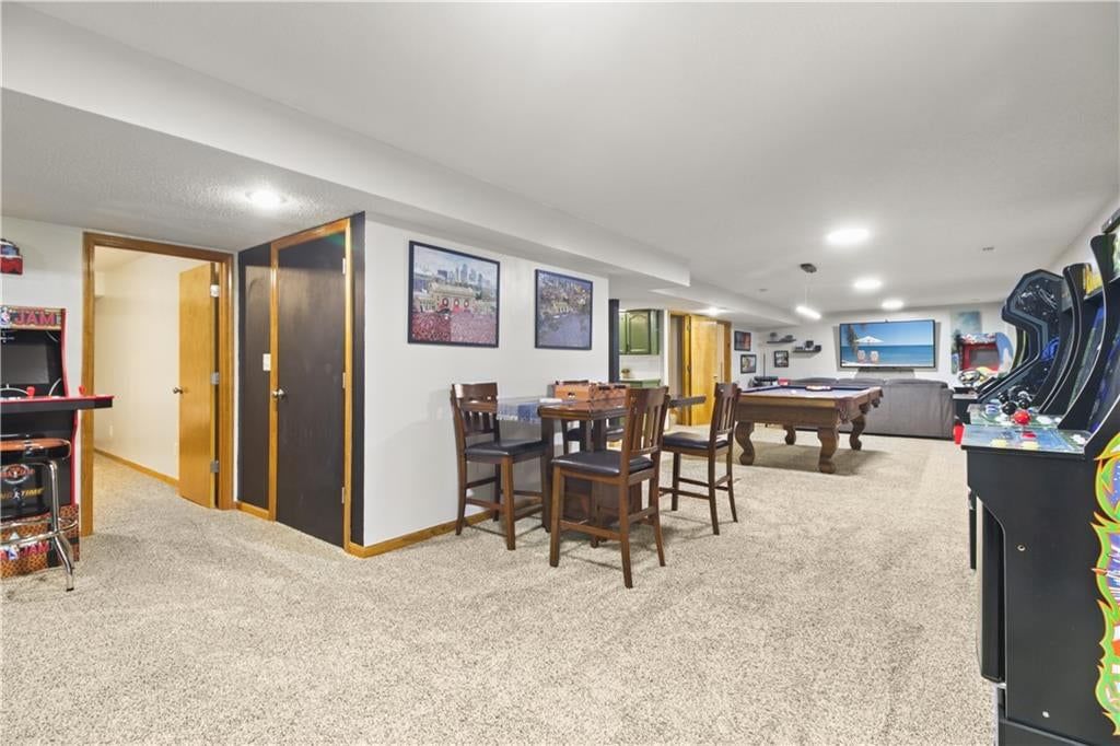 Photo 23 of 31 - 1715 Overbrook Lane, Raymore, MO 64083