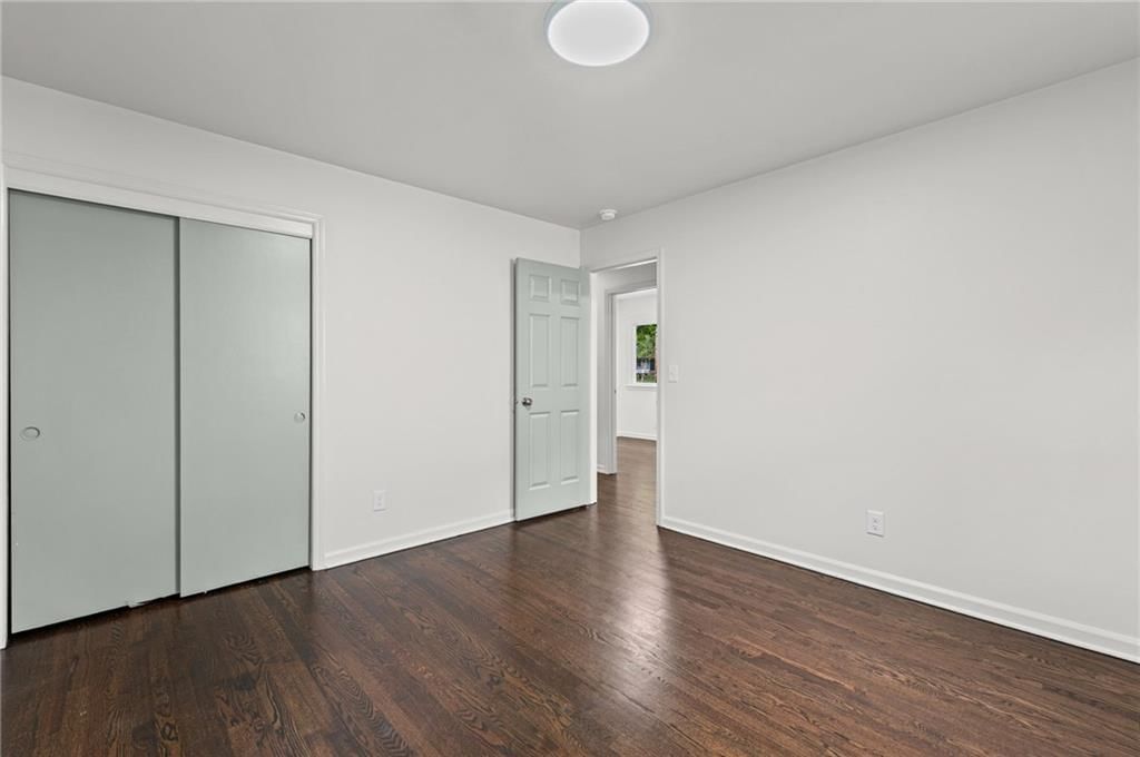 221 Wilshire Boulevard — photo 24