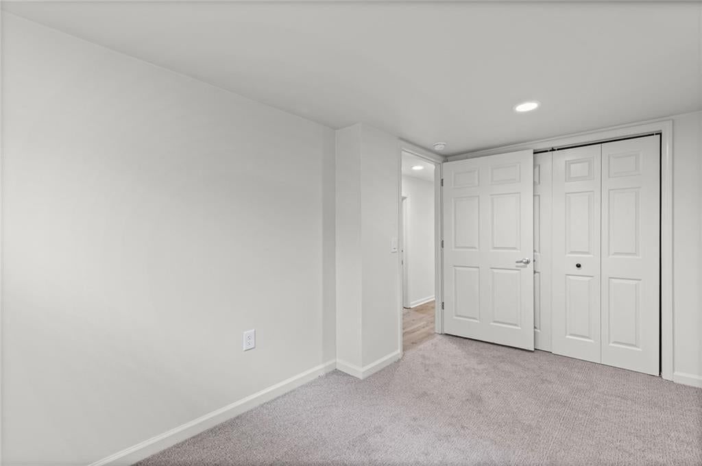 221 Wilshire Boulevard — photo 35