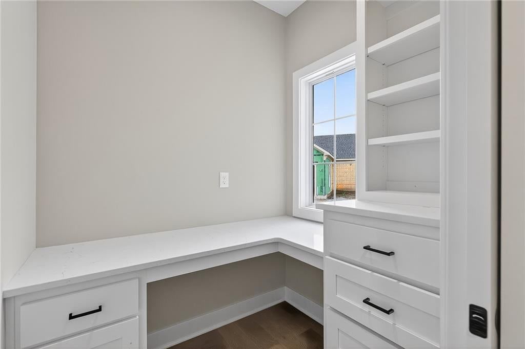 8281 Brockway Street — photo 17