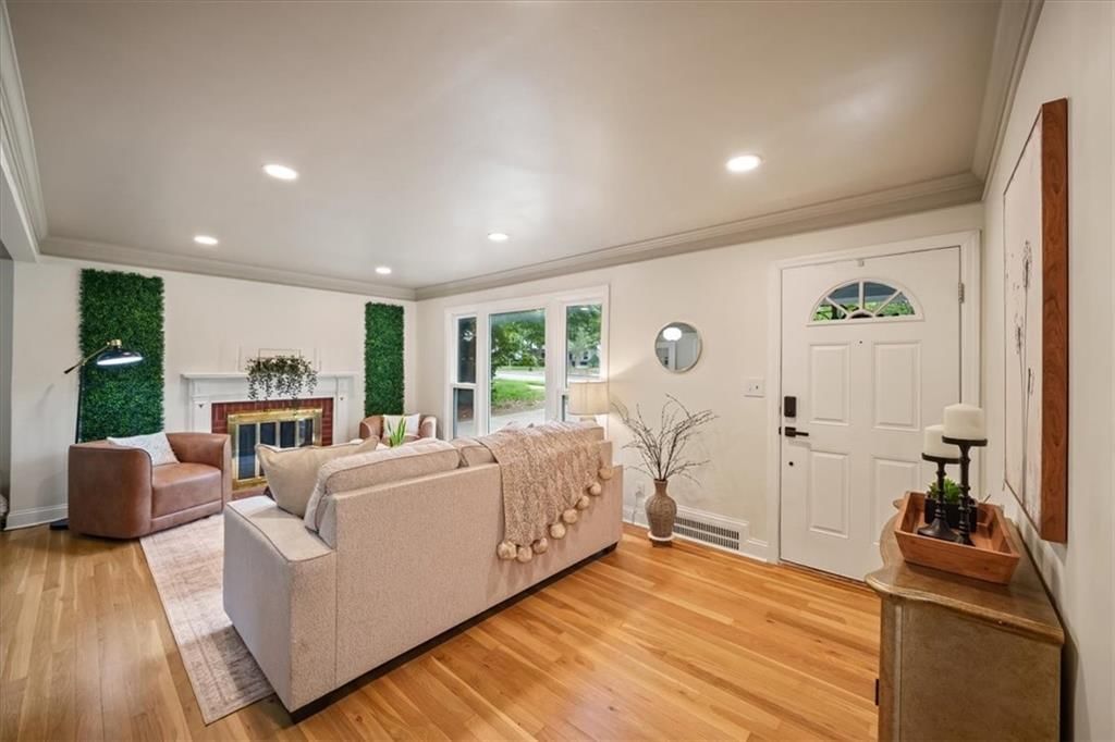 5600 Roe Boulevard — photo 7