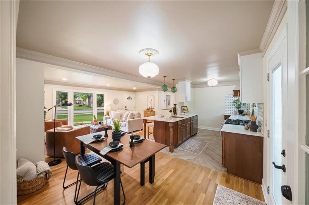 5600 Roe Boulevard — photo 11
