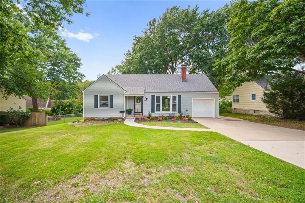 5600 Roe Boulevard — photo 40