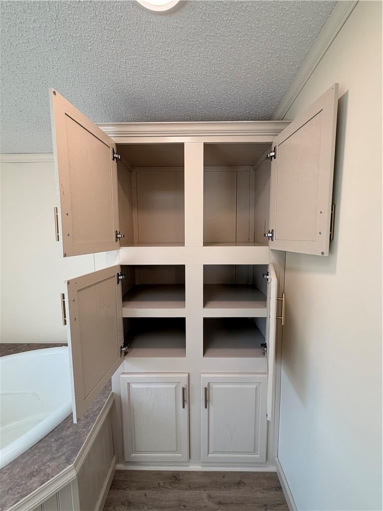 401 Sycamore Court — photo 11